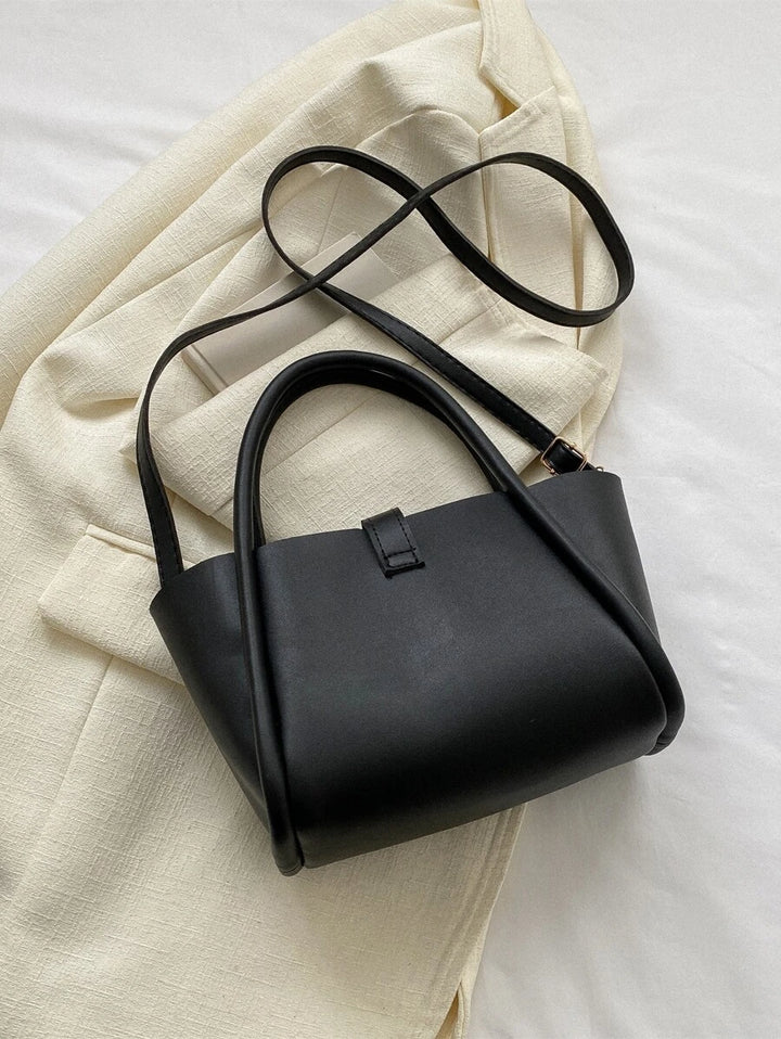 Women's handbag versatile
