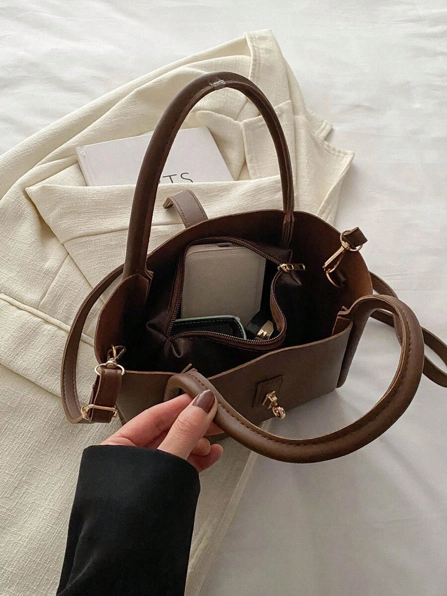 Women's handbag versatile