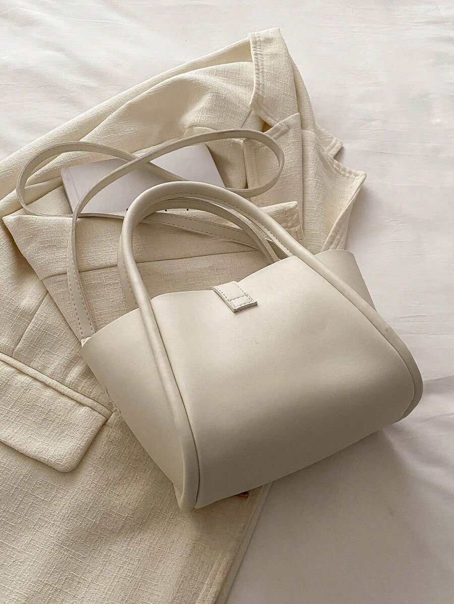 Women's handbag versatile