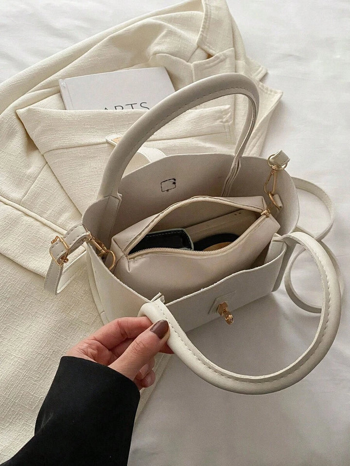 Women's handbag versatile