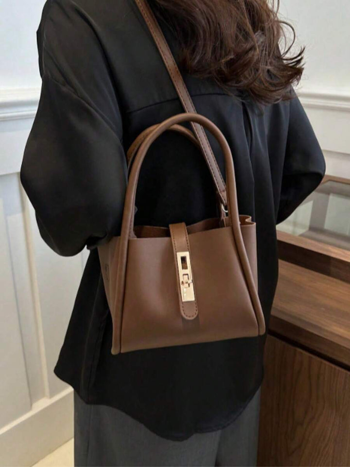 Women's handbag versatile