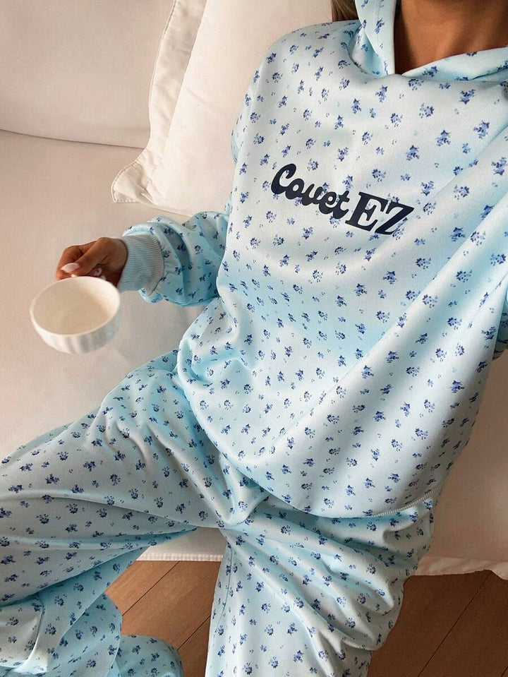 Women’s Relaxed Fit Hoodie