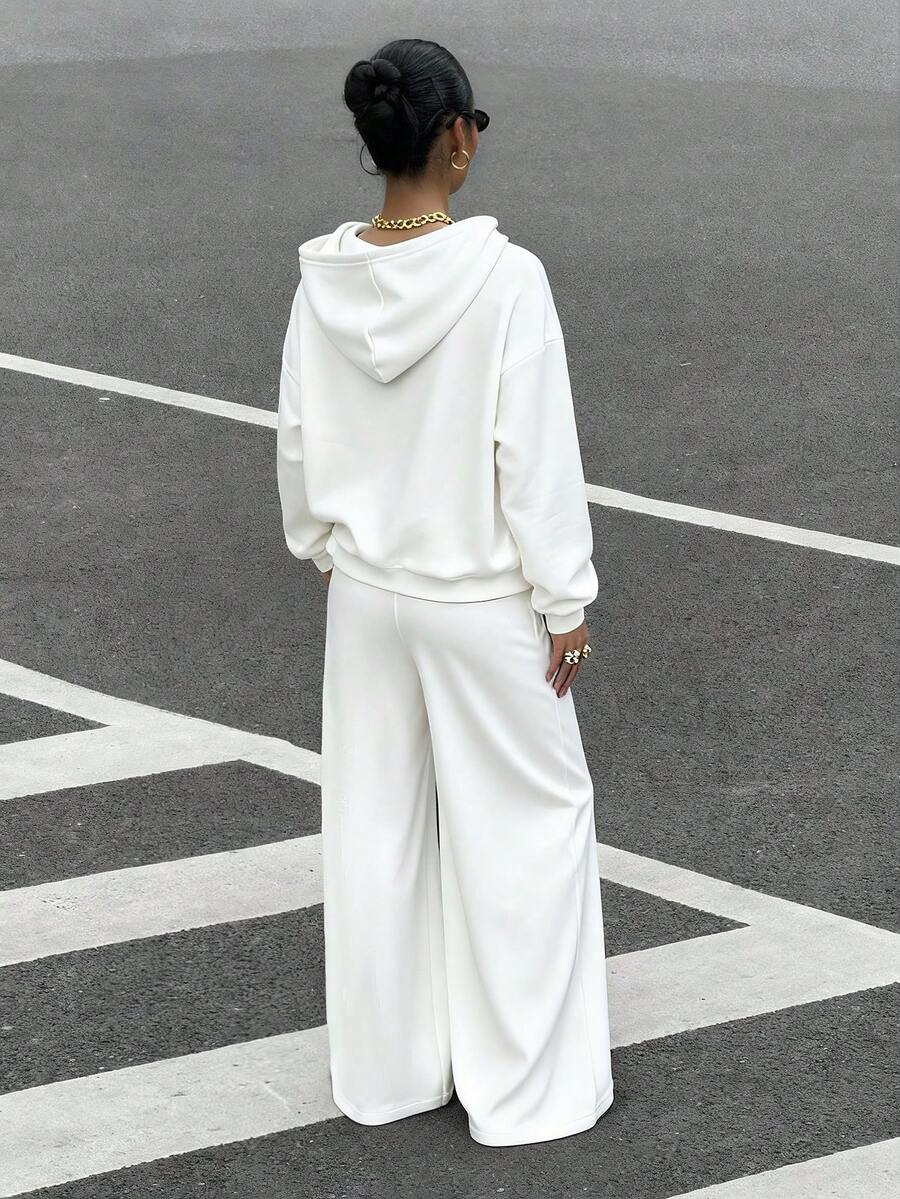 Women’s Relaxed Fit Hoodie