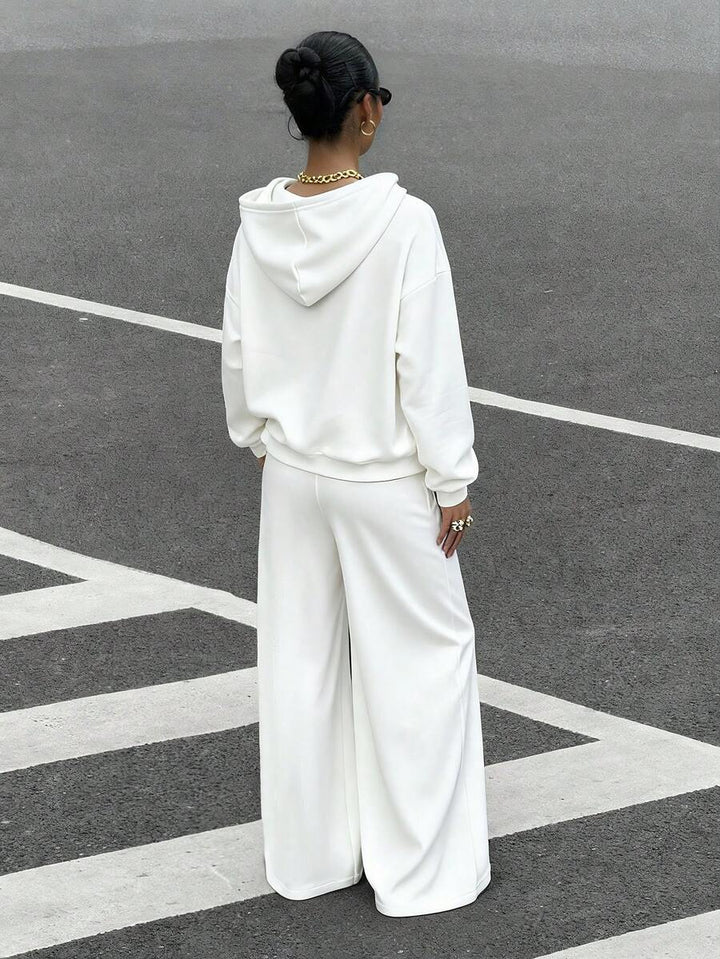 Women’s Relaxed Fit Hoodie