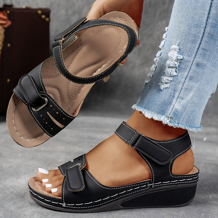 DELACROIX | Trendy Orthopedic Sandals