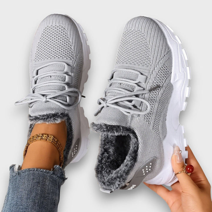 Betty – Comfortable Lace-Up Winter Sneakers