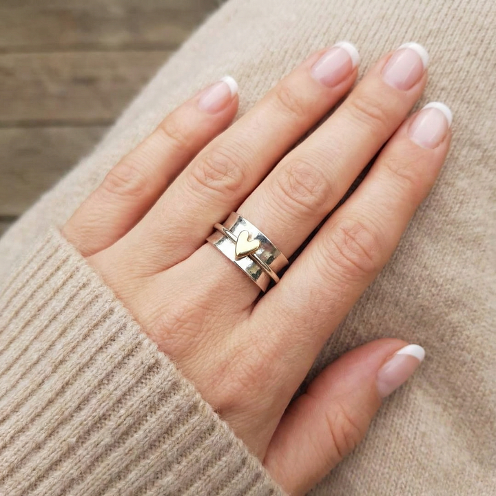 Mely - Golden Heart Silver Ring