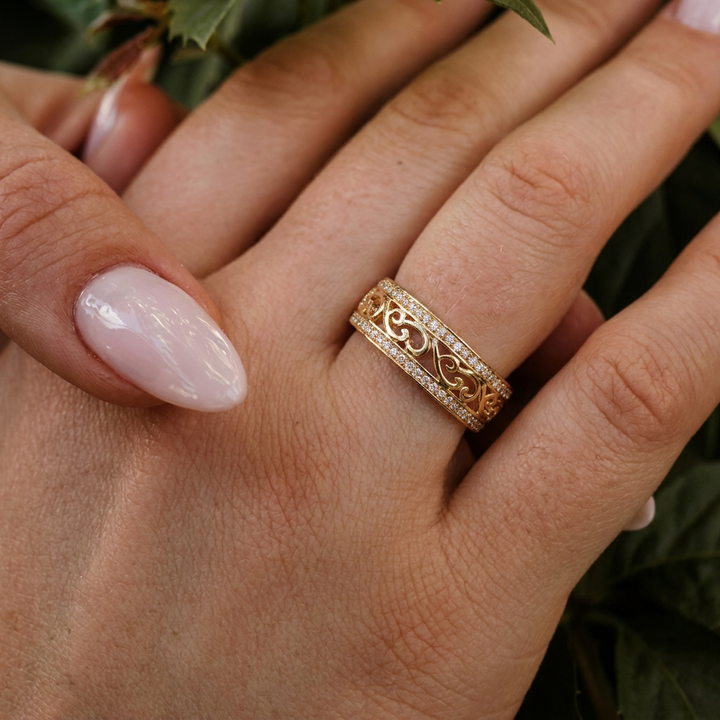 The Graceful Bloom Ring